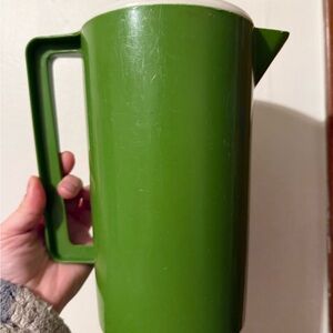 1970s Green Pitcher with Handle and lid